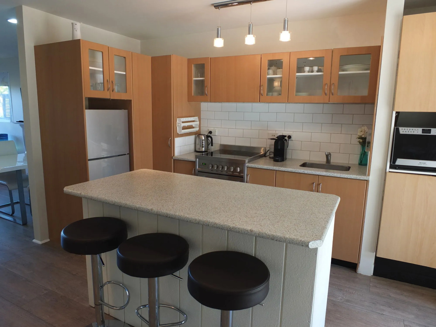 Le Chalet Waiheke Apartments