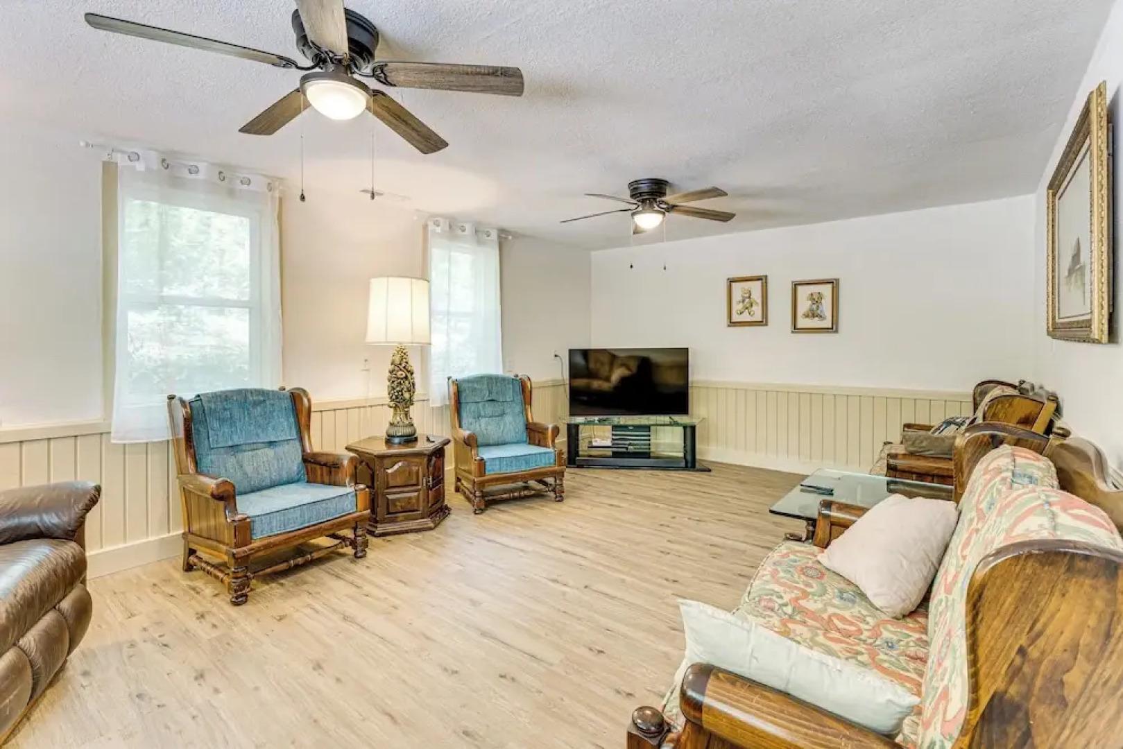 14 Mi to Dtwn: Secluded Stay in Murphy!