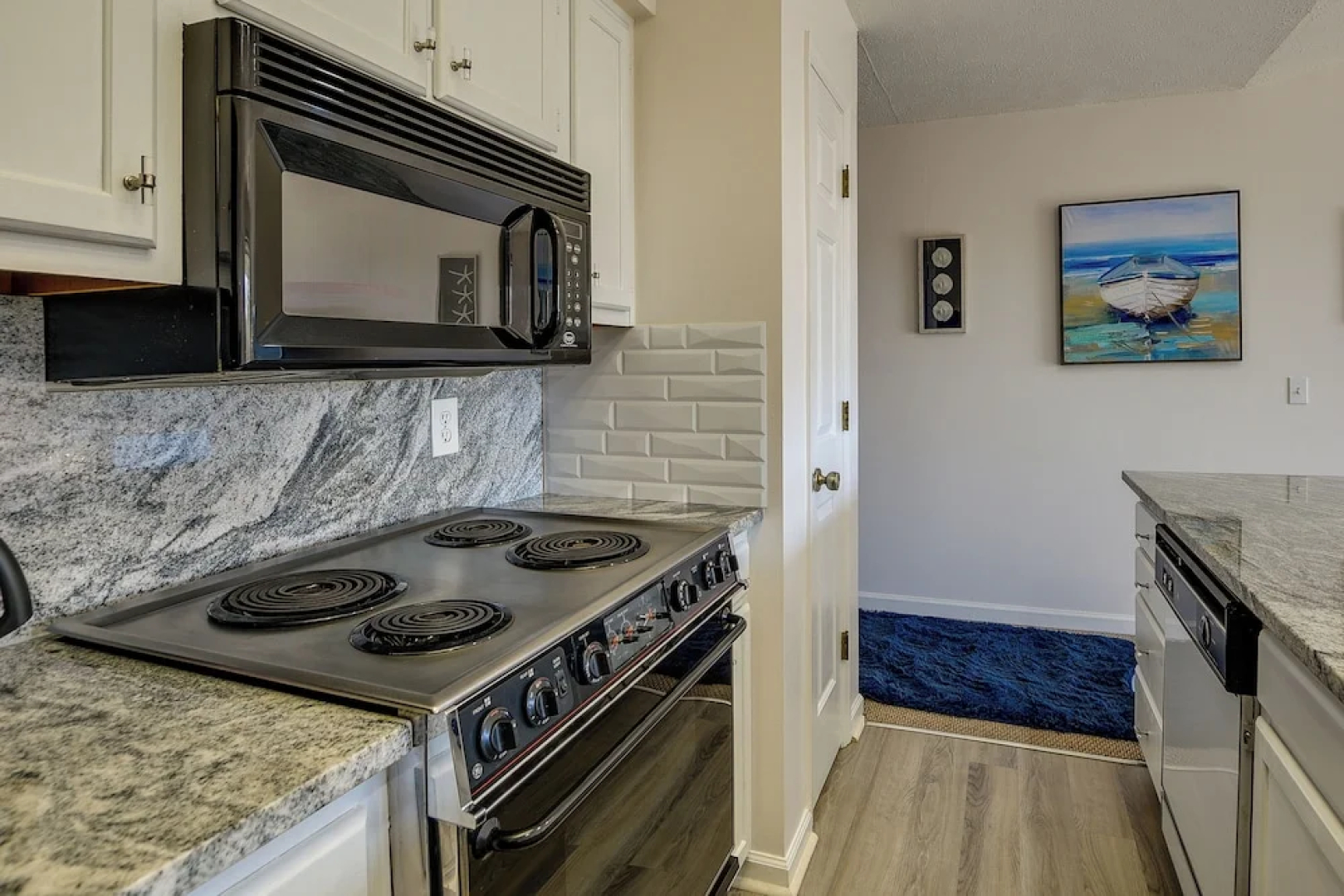 Little River Condo With Balcony & Pool Access!