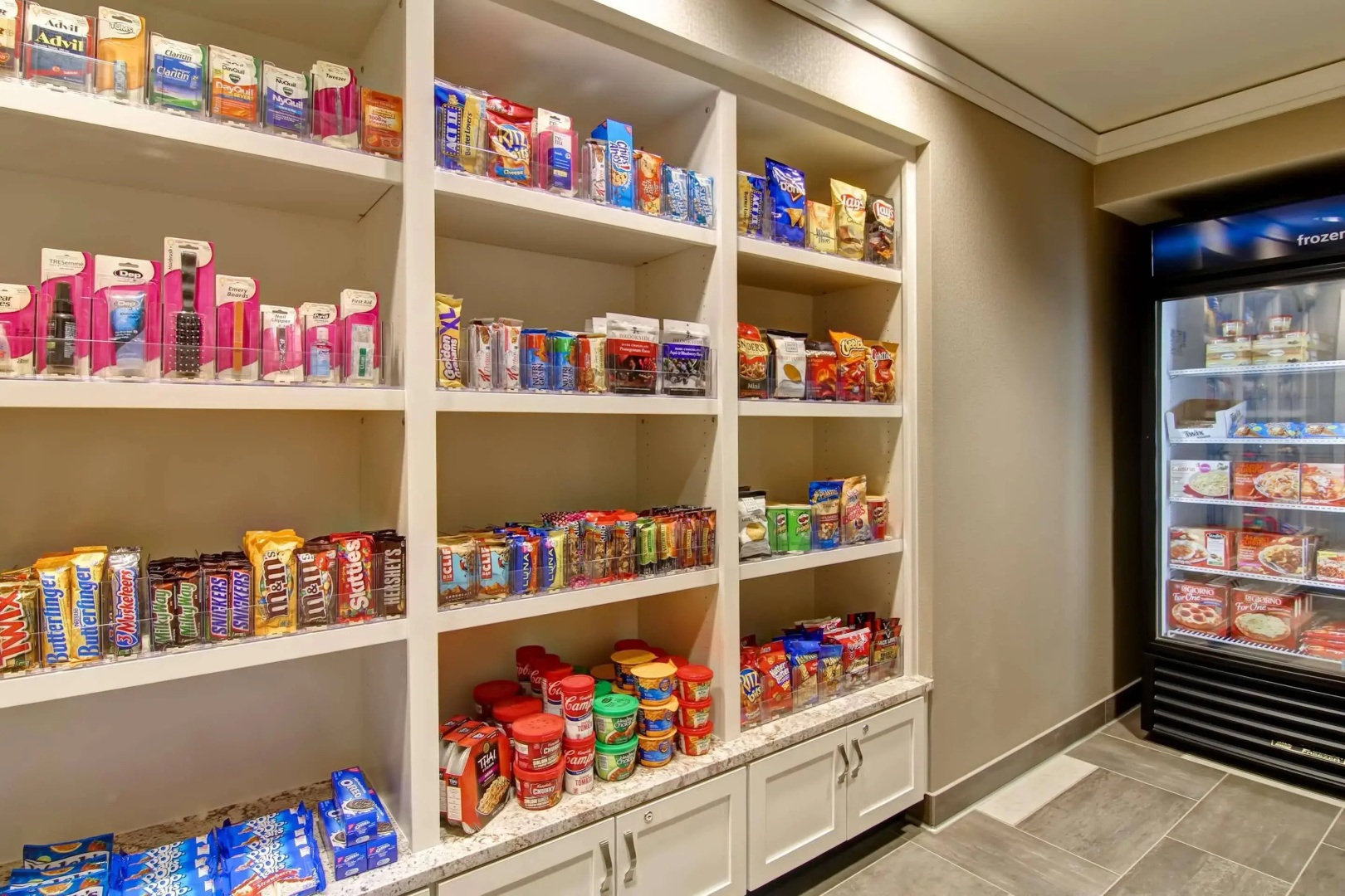 Hampton Inn & Suites Cincinnati-Downtown