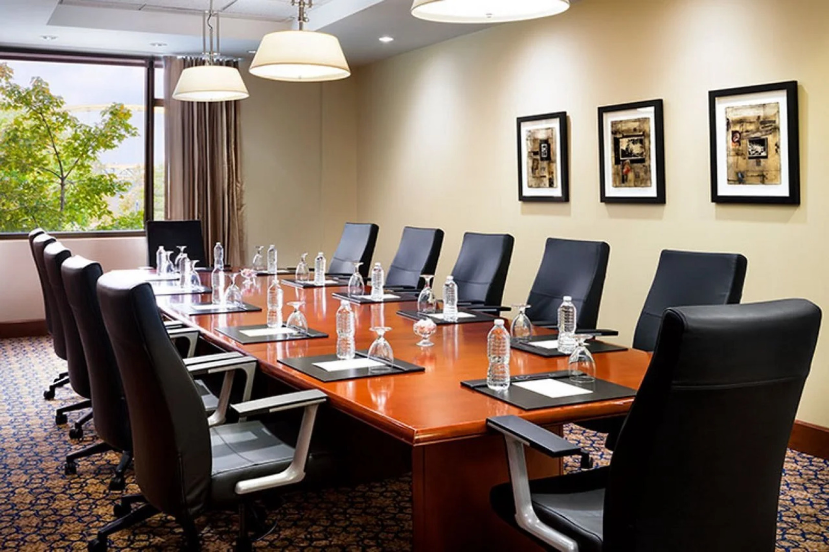 Sheraton Pittsburgh Hotel at Station Square