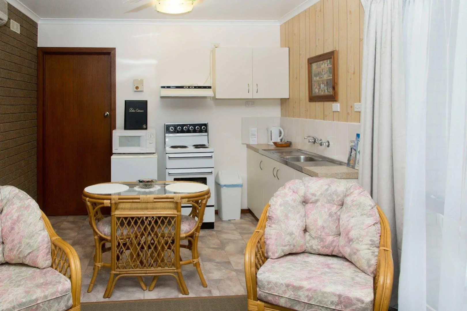 Sandpiper Apartments