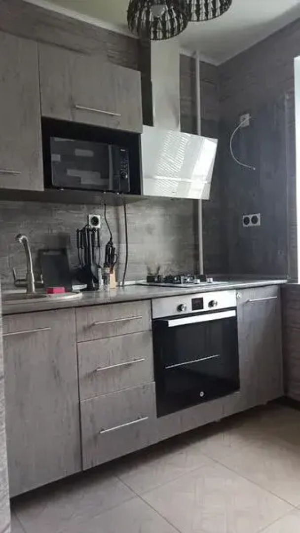 Pyat Zvezd  na  ul. Voroshilova, d. 9