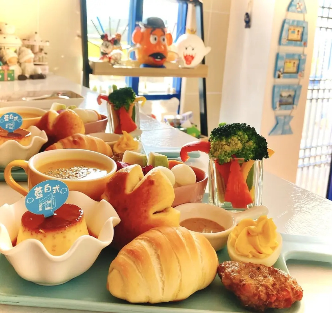 Blue and White Holiday B&B