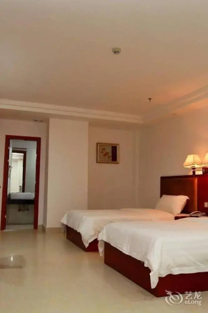 Shaba Hearing the Sea Hotel