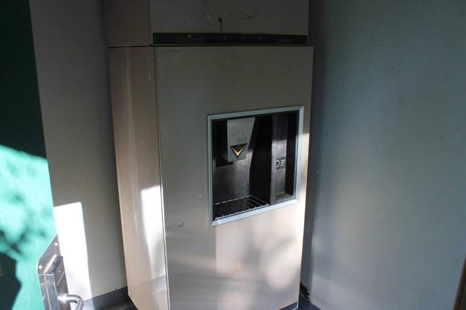 Oak Hill Inn & Suites