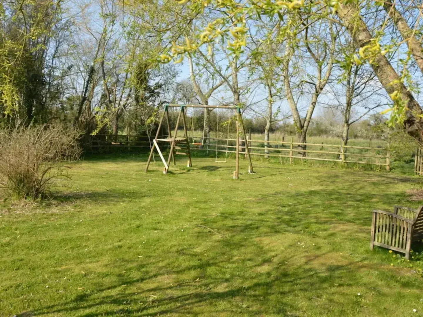 Apartment in Saint-lo-d'ourville