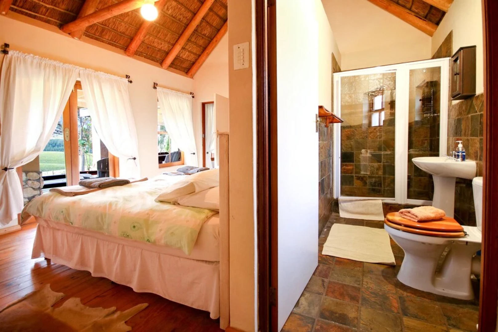 Oudebosch Guest Farm