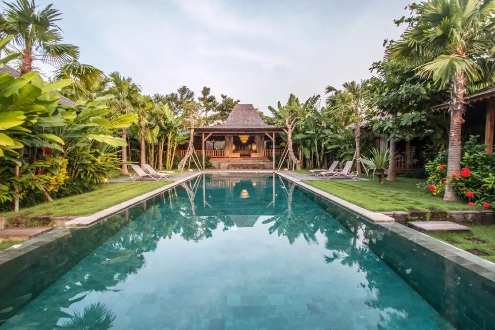 Marika Sawah Villas-6Bedroom Private Pool