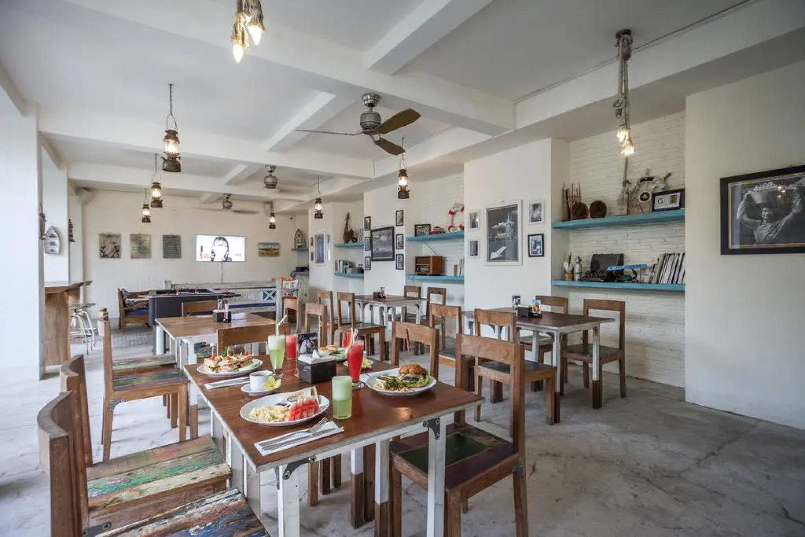 Paras Paros Marina Lodge