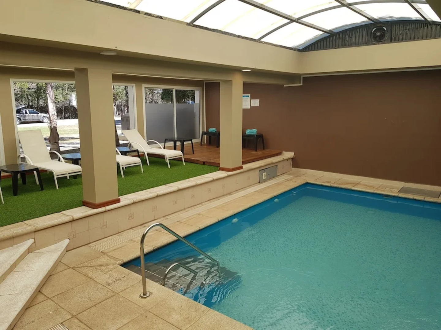 Howard Johnson Hotel & Spa Villa General Belgrano