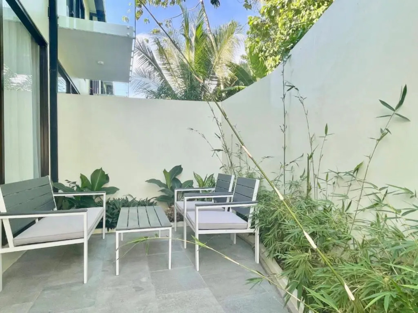 De Residence Pangandaran by Mabano Estates