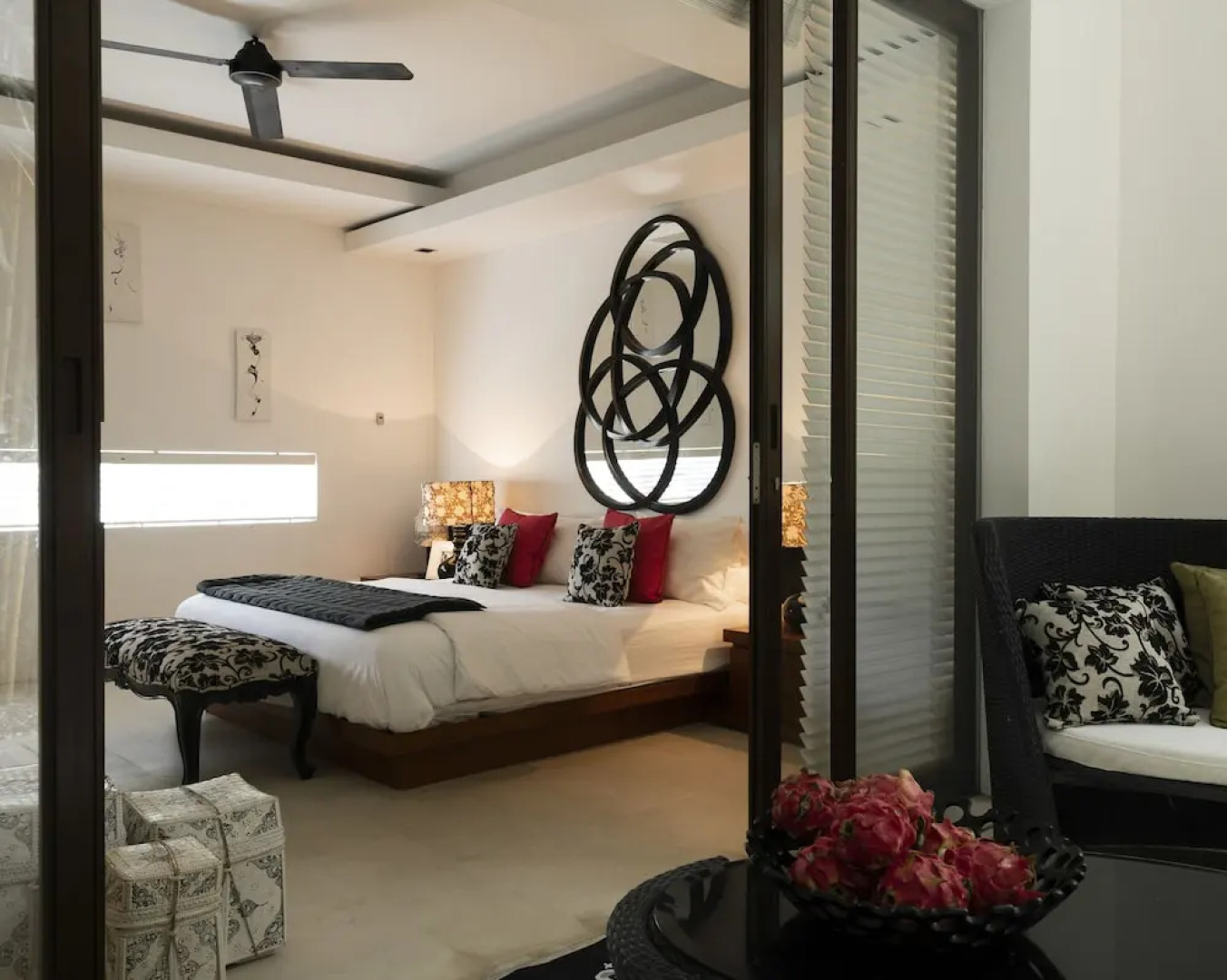 SuperNova Private Boutique Retreat Villa