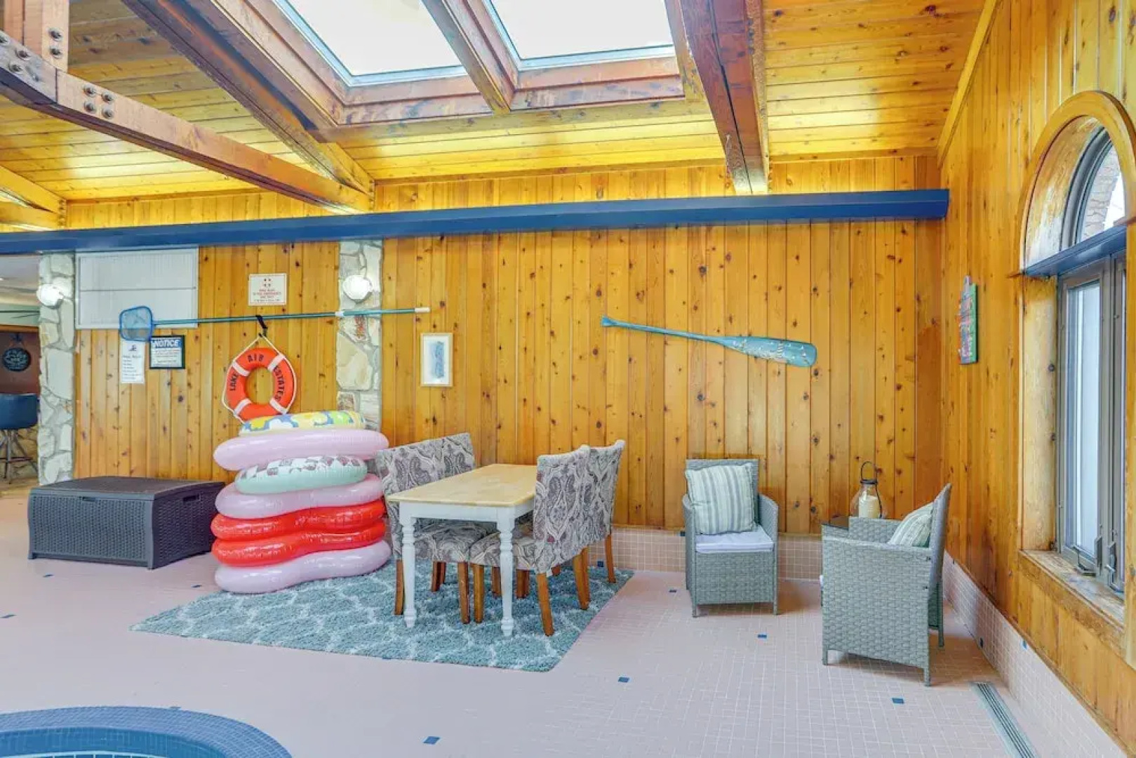 Vermilion River Home w/ Hot Tub & Private Dock!