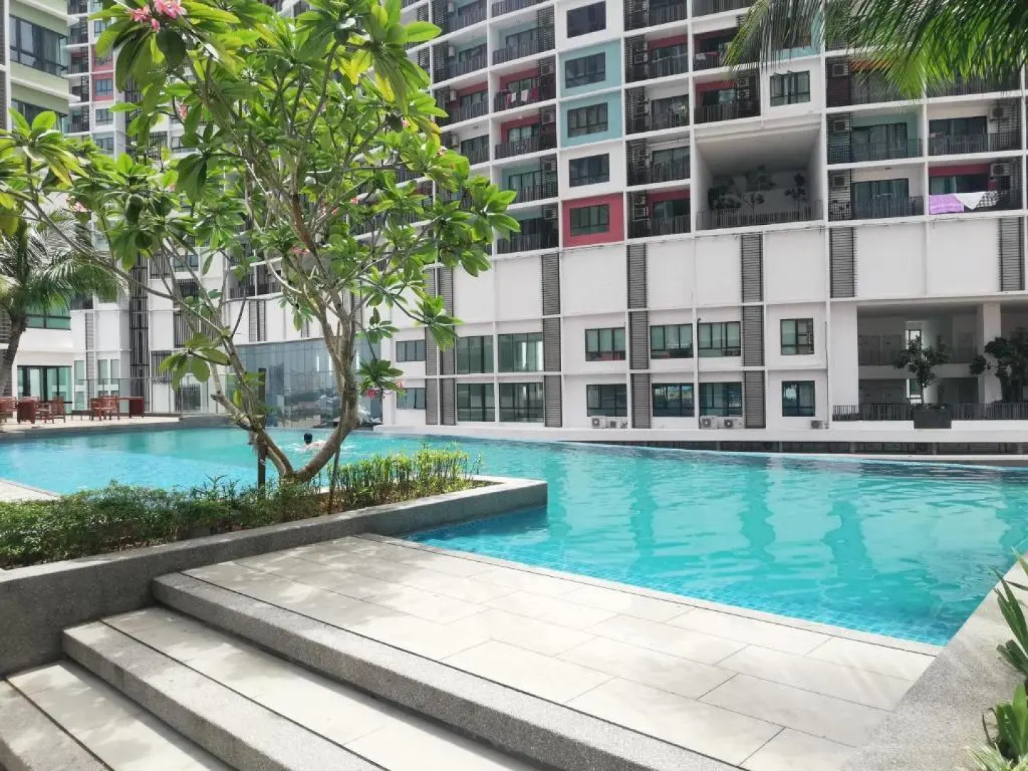 Lavender Suite @ I-City