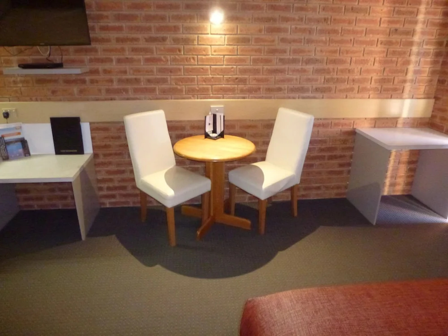 BEST WESTERN Colonial Motor Inn