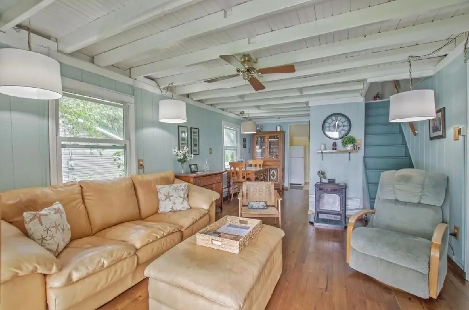 Beautiful Bonita 2 Bedroom Home by Redawning