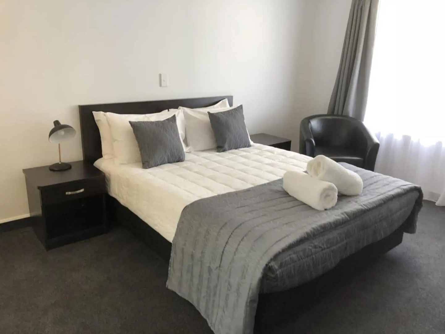 Durham Motor Inn