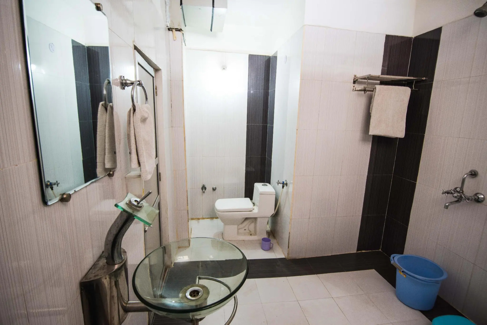 Hotel Apaar Residency