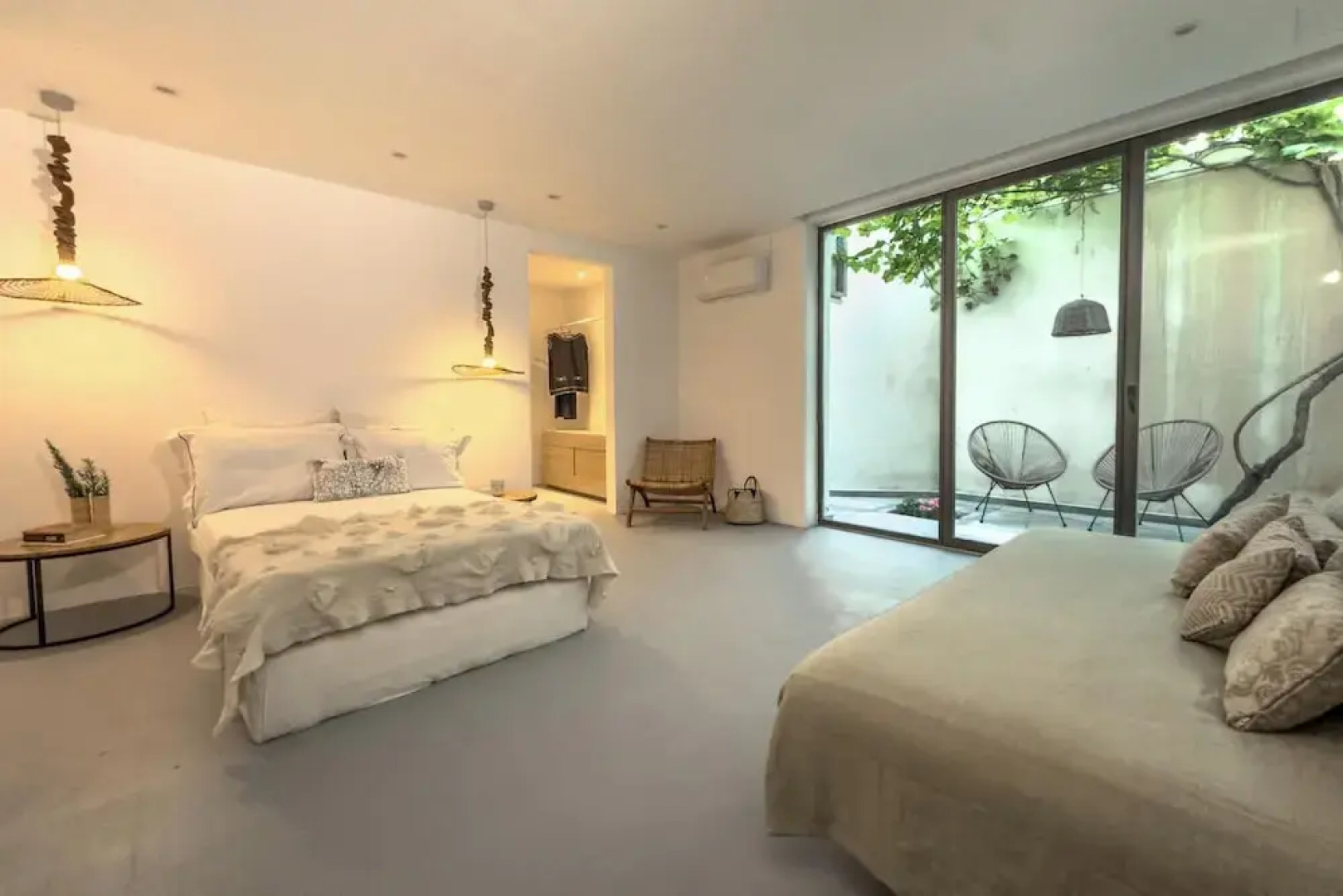 Horizon Luxury Seafront Villa