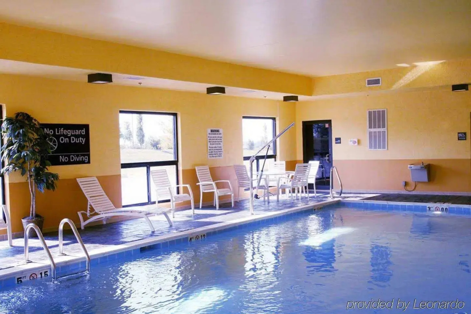 Hampton Inn & Suites Louisville East