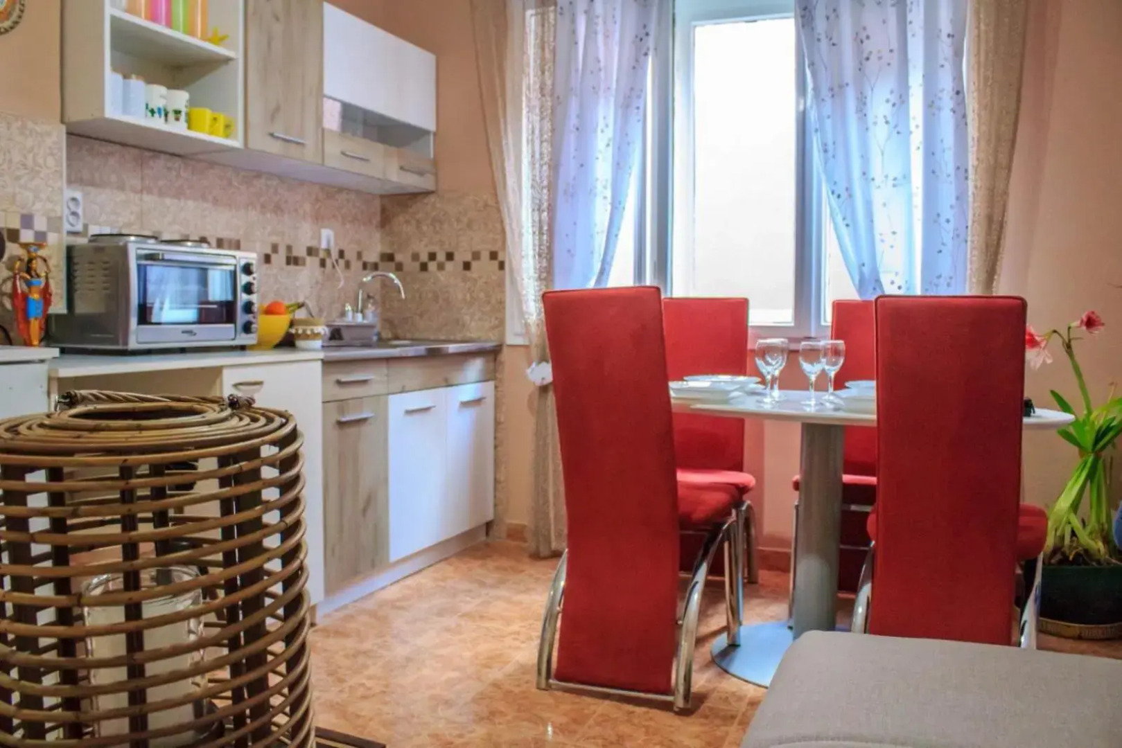 BB Downtown Apartment