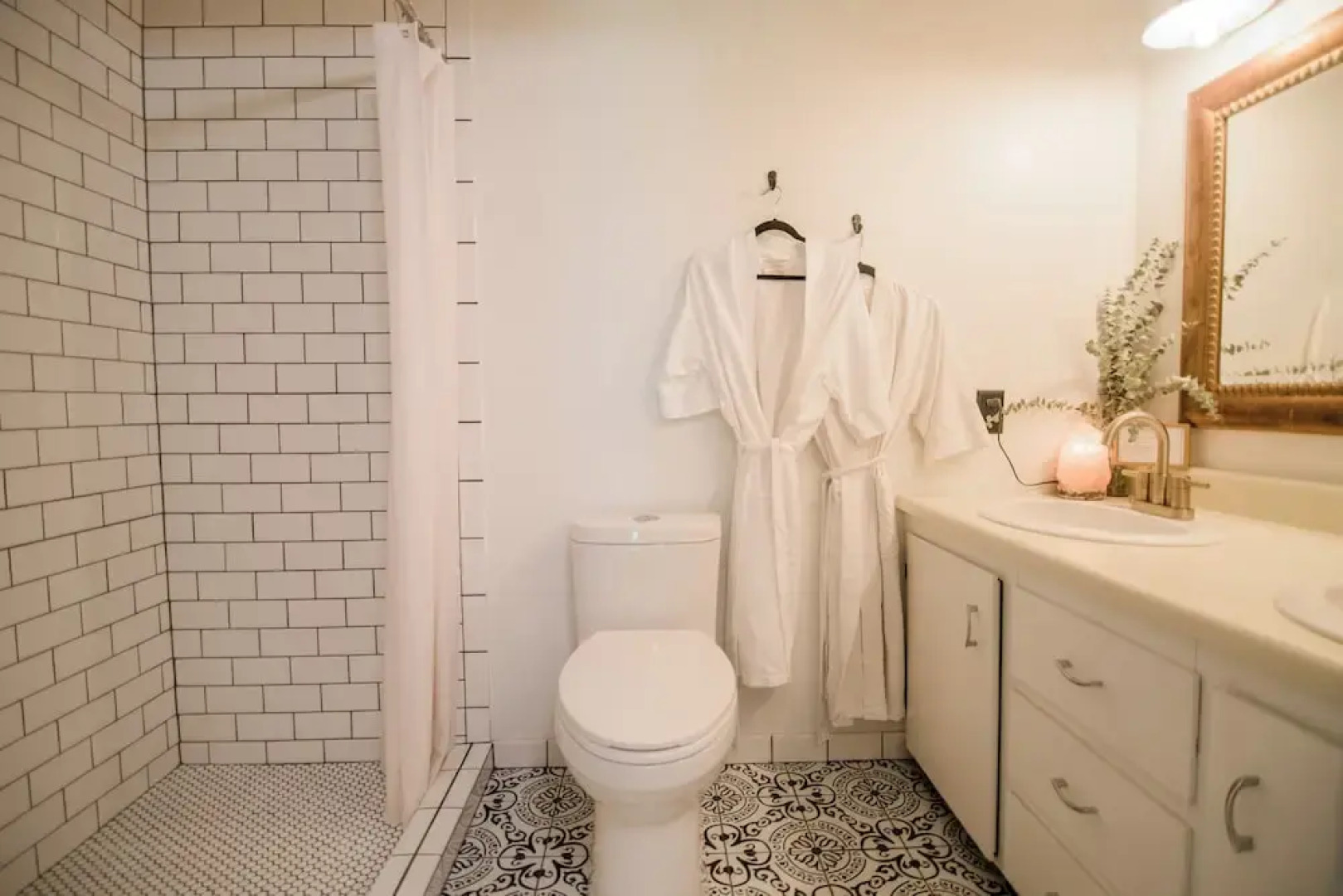 The Flat by Wanderlust Abodes