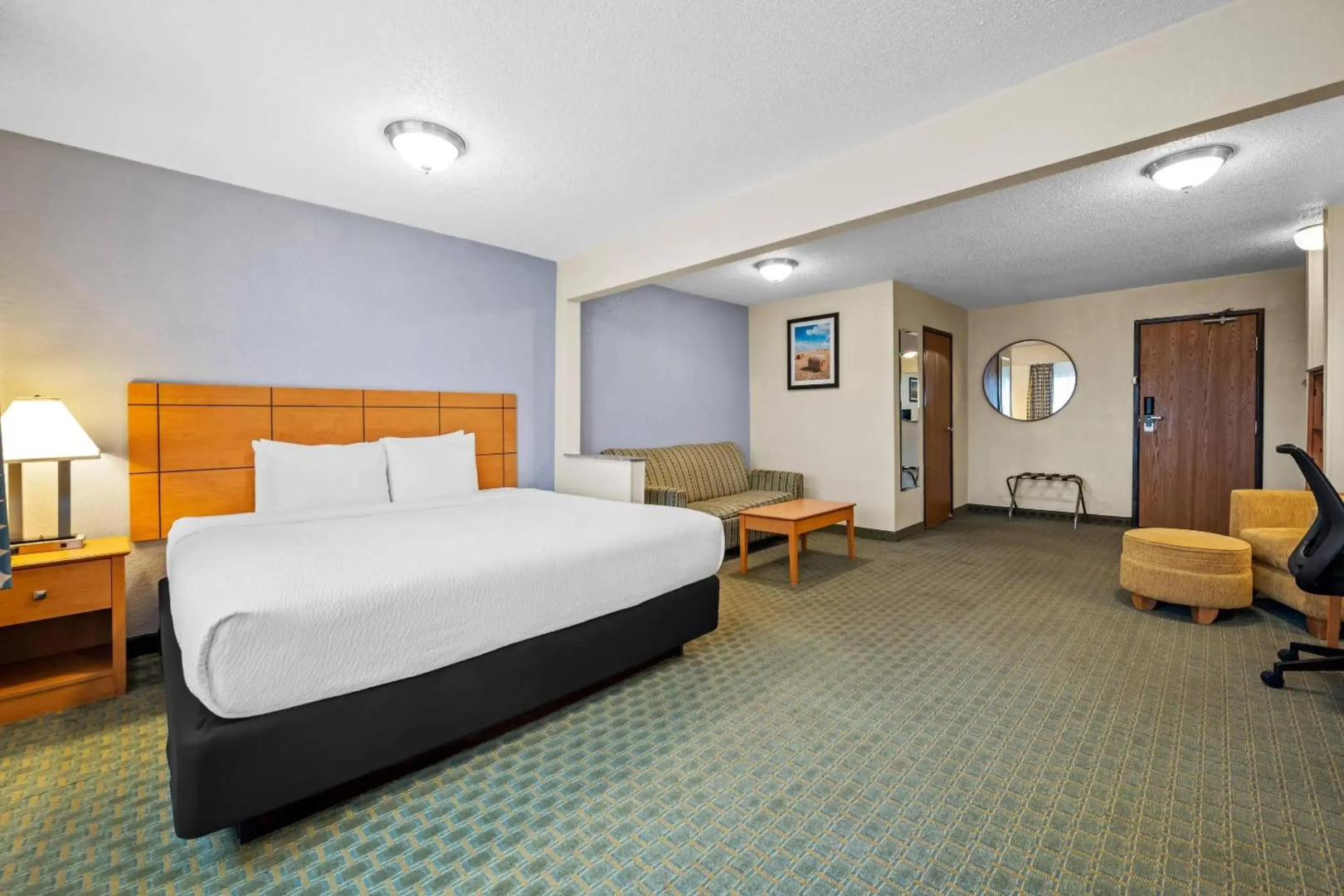 Quality Inn Dubuque on Hwy 20