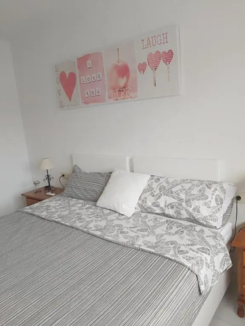 APARTAMENTO EN APOLO 7 a 100mts de la playa