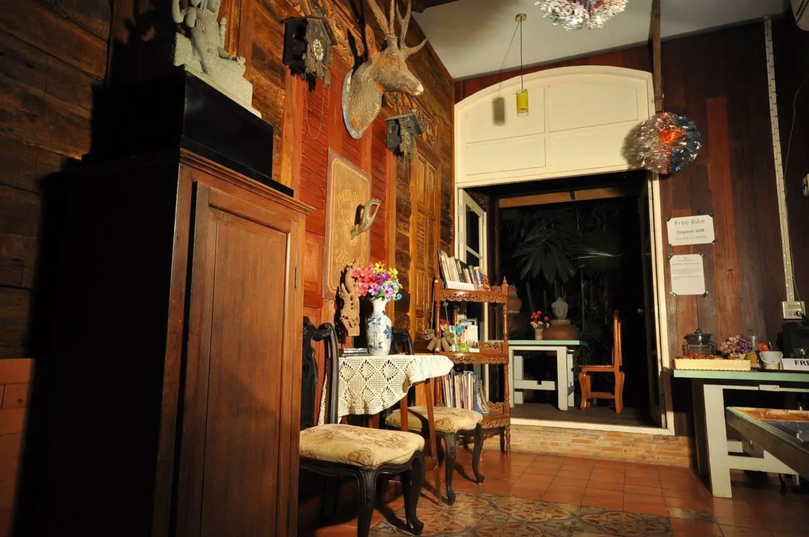 Ayutthaya Bouchic Hostel