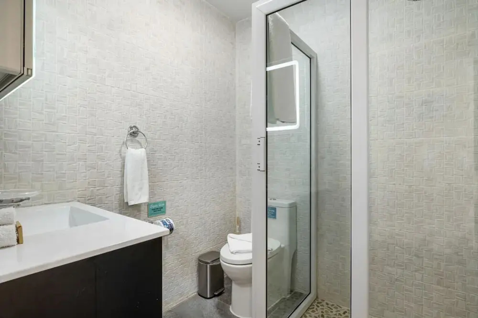 3br2ba Great Location Private Pool Amenities
