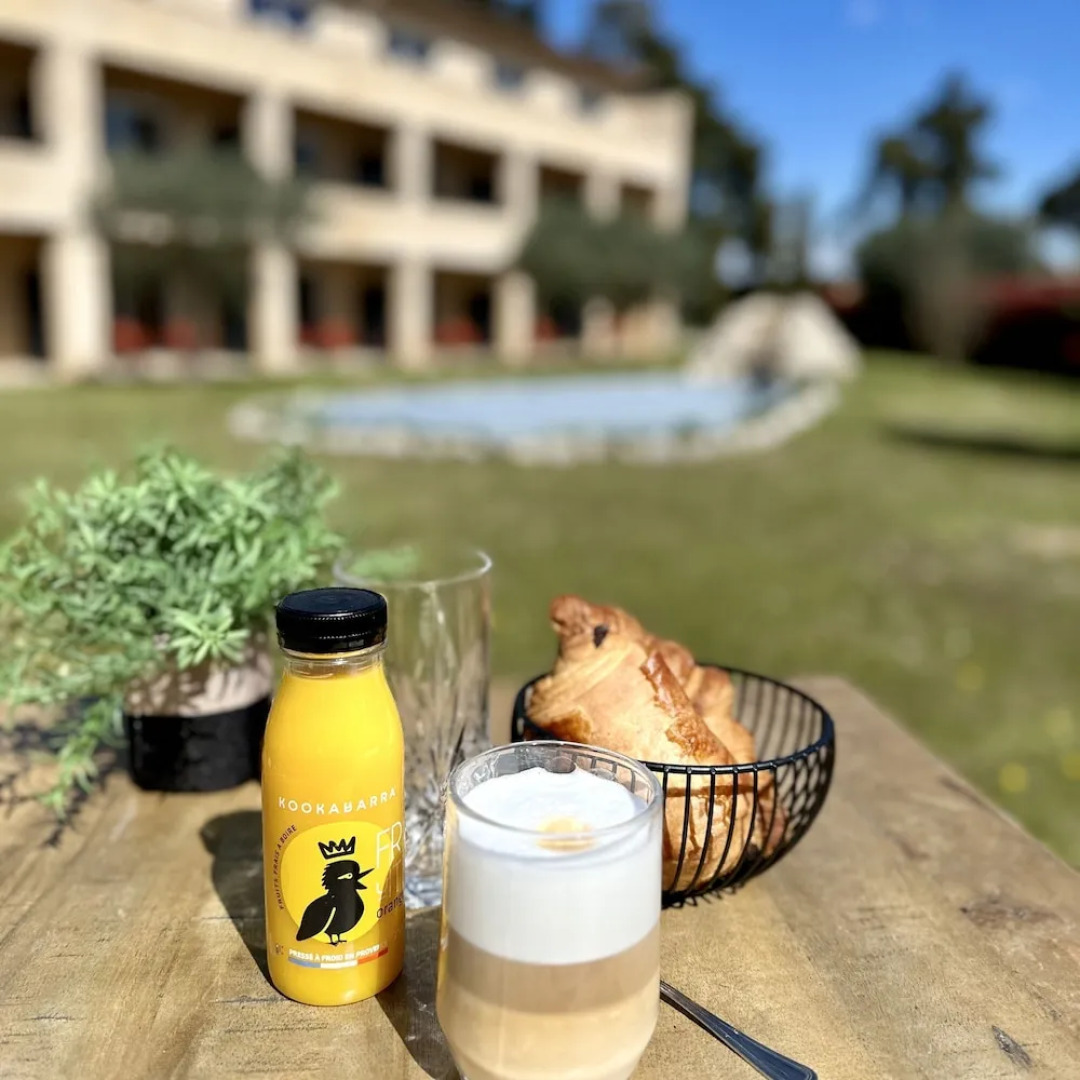 Logis Hotel La Goutte Deau