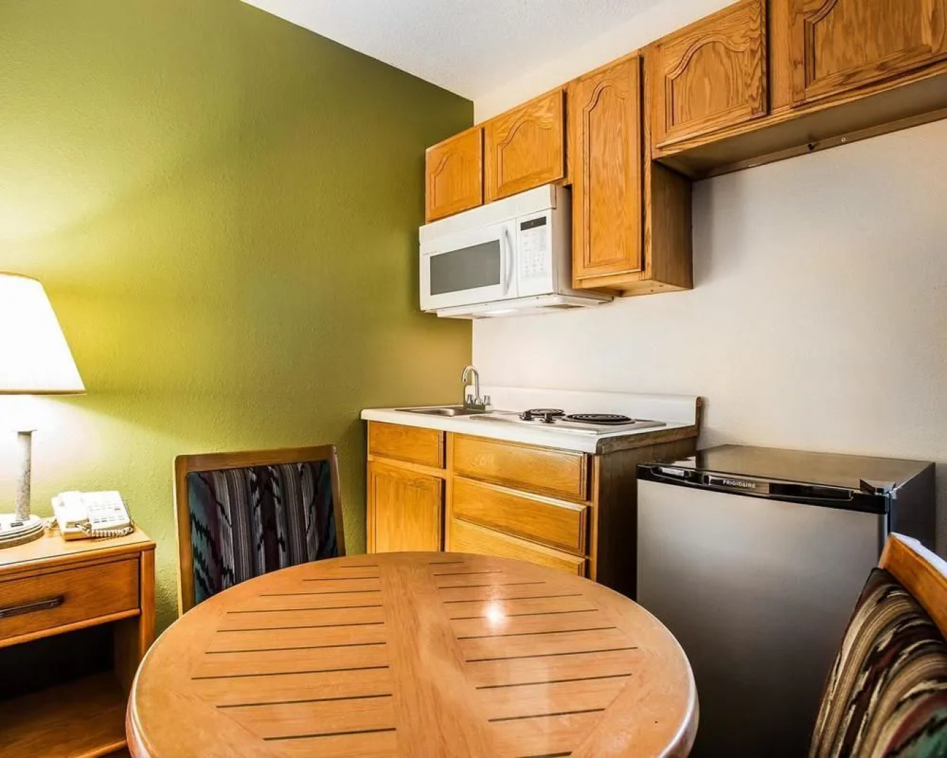 Super 8 Claremont East Hickory