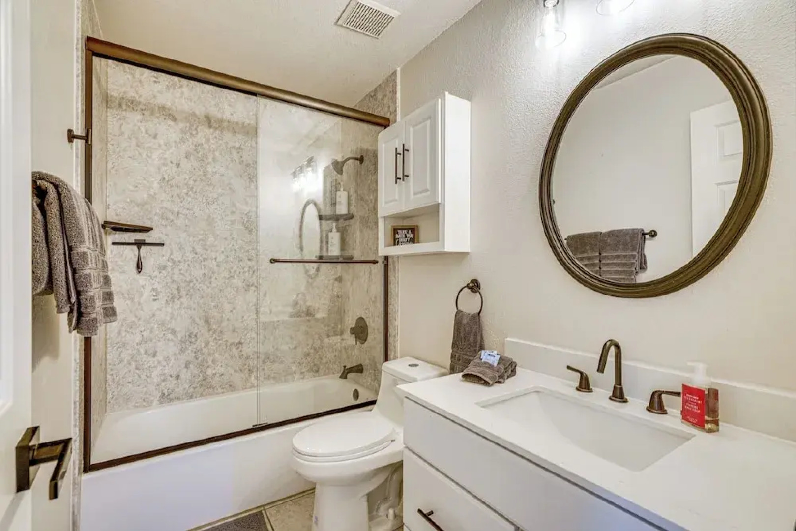 4 Mi to Catalina State Park: Mountain-view Home