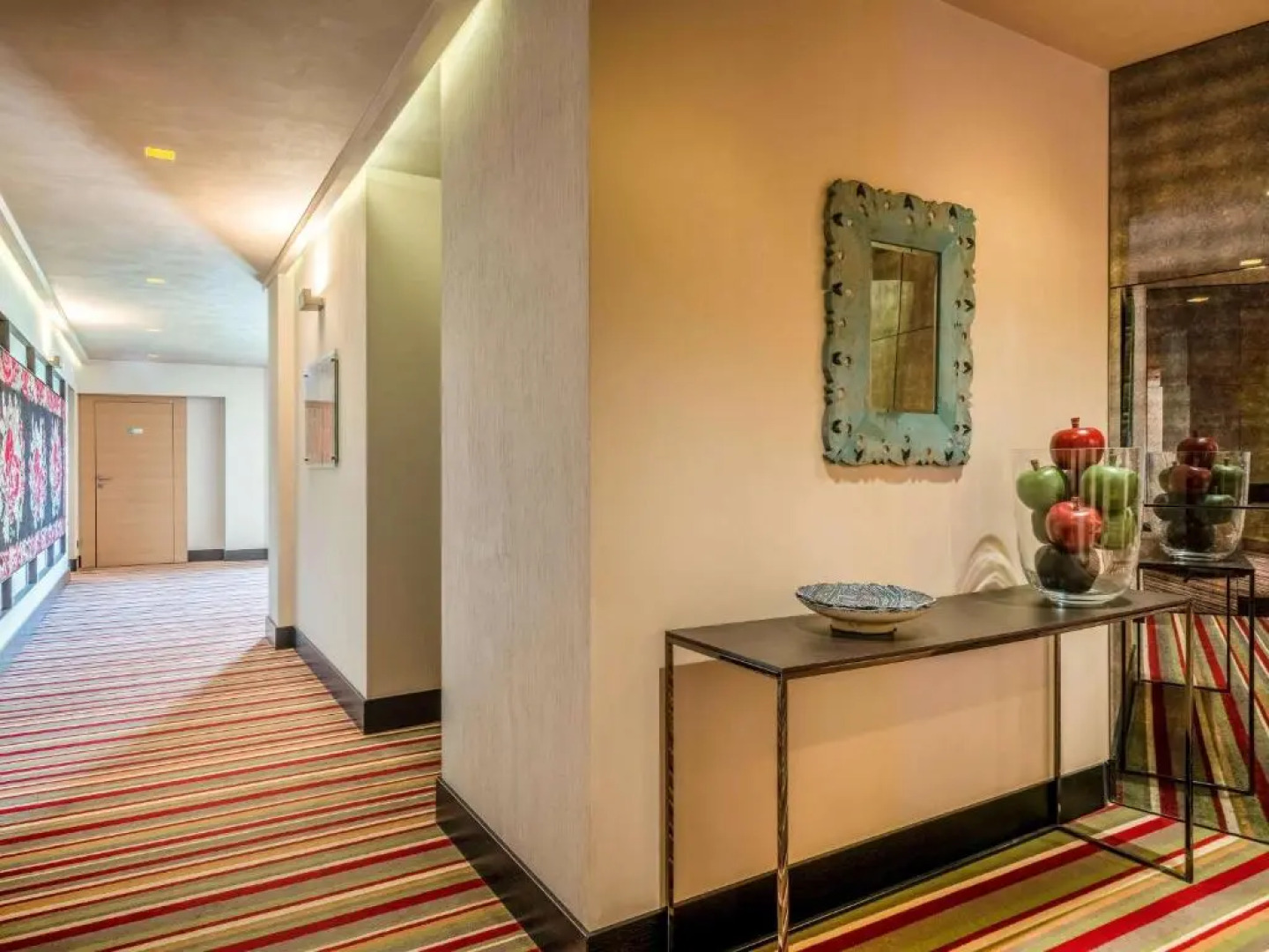 Дизайн-отель BERDS Chisinau Mgallery Hotel Collection