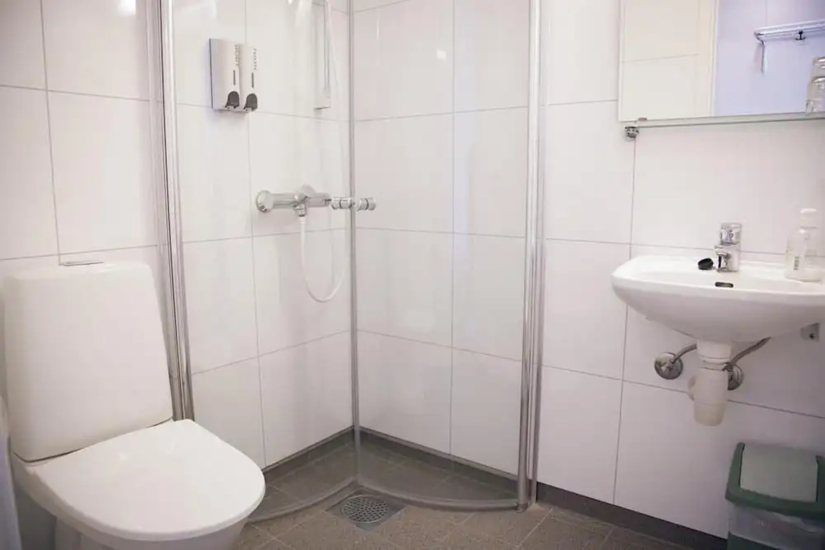 Førde Gjestehus og Camping