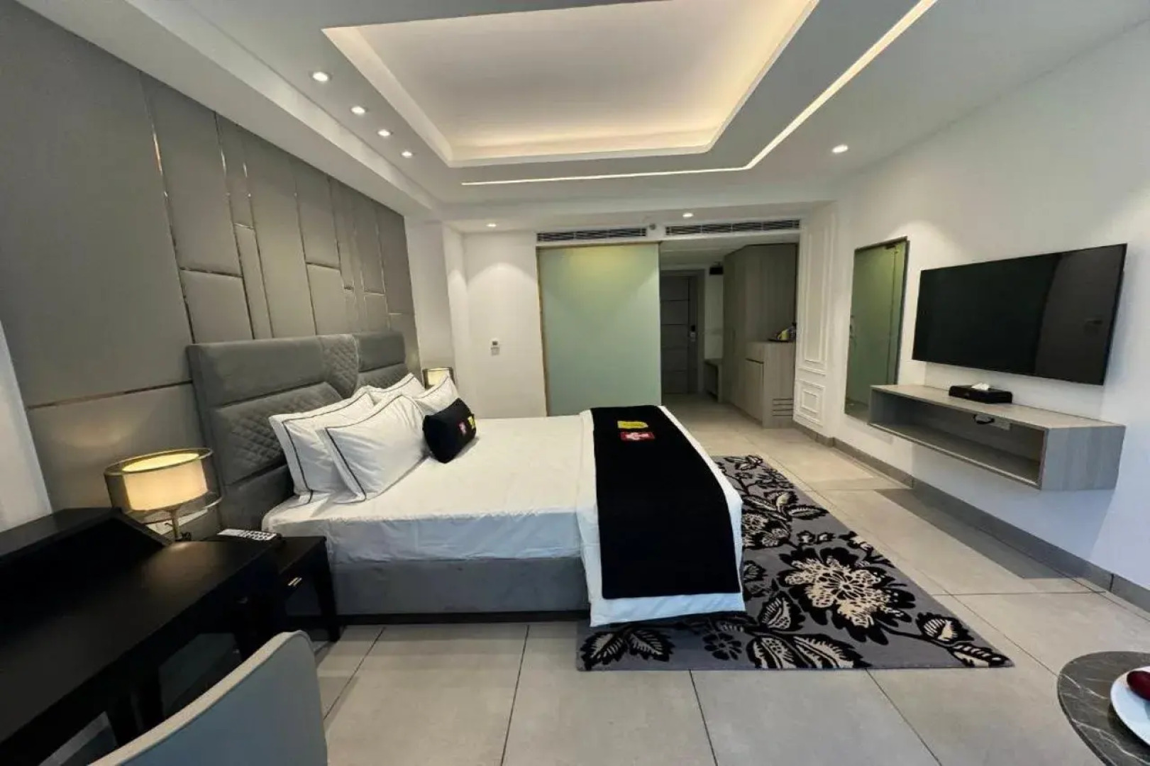 Mastiff Select Mandavya Dharamkot