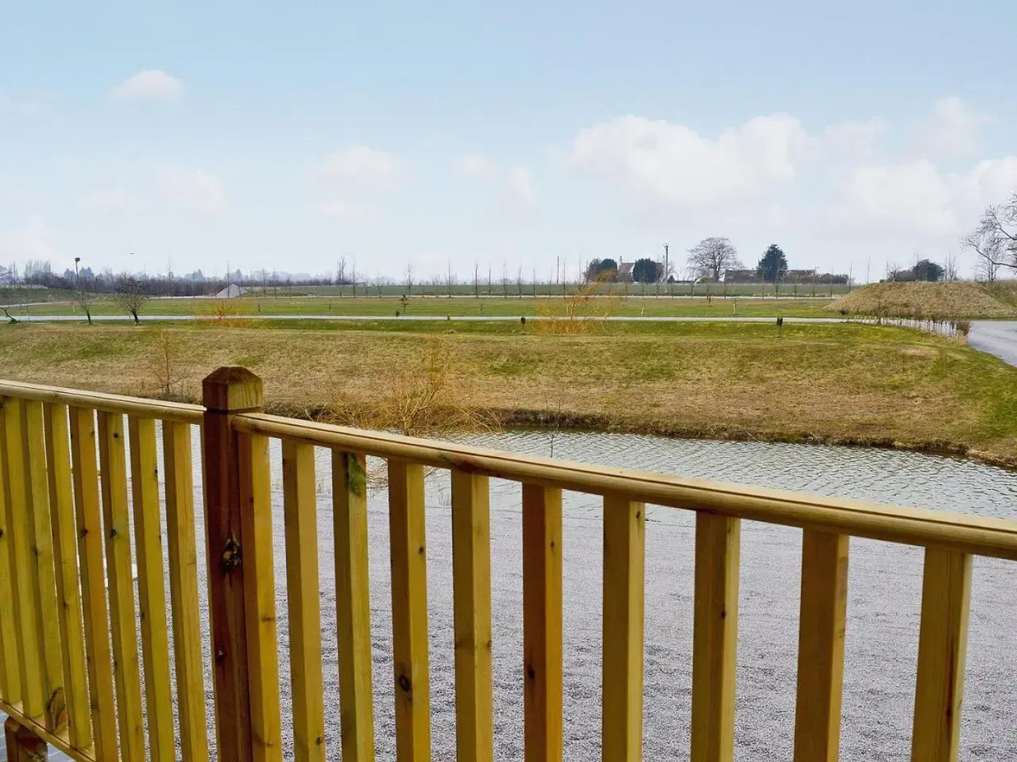 No. 6 Lake View Lodges