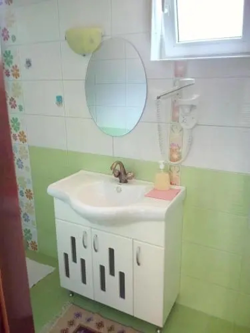 Elite House Trpejca