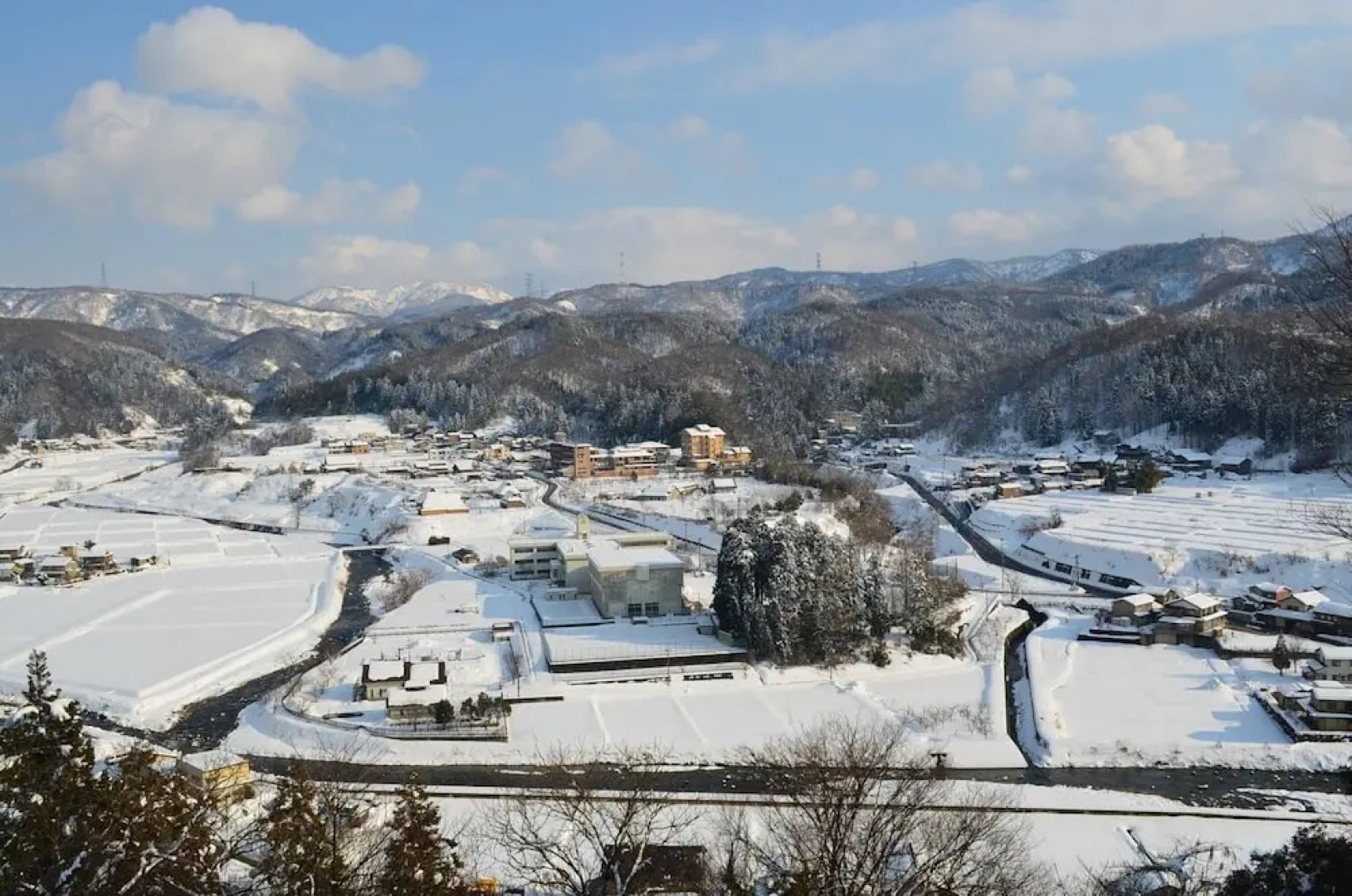 Yuwaku Guesthouse - Hostel