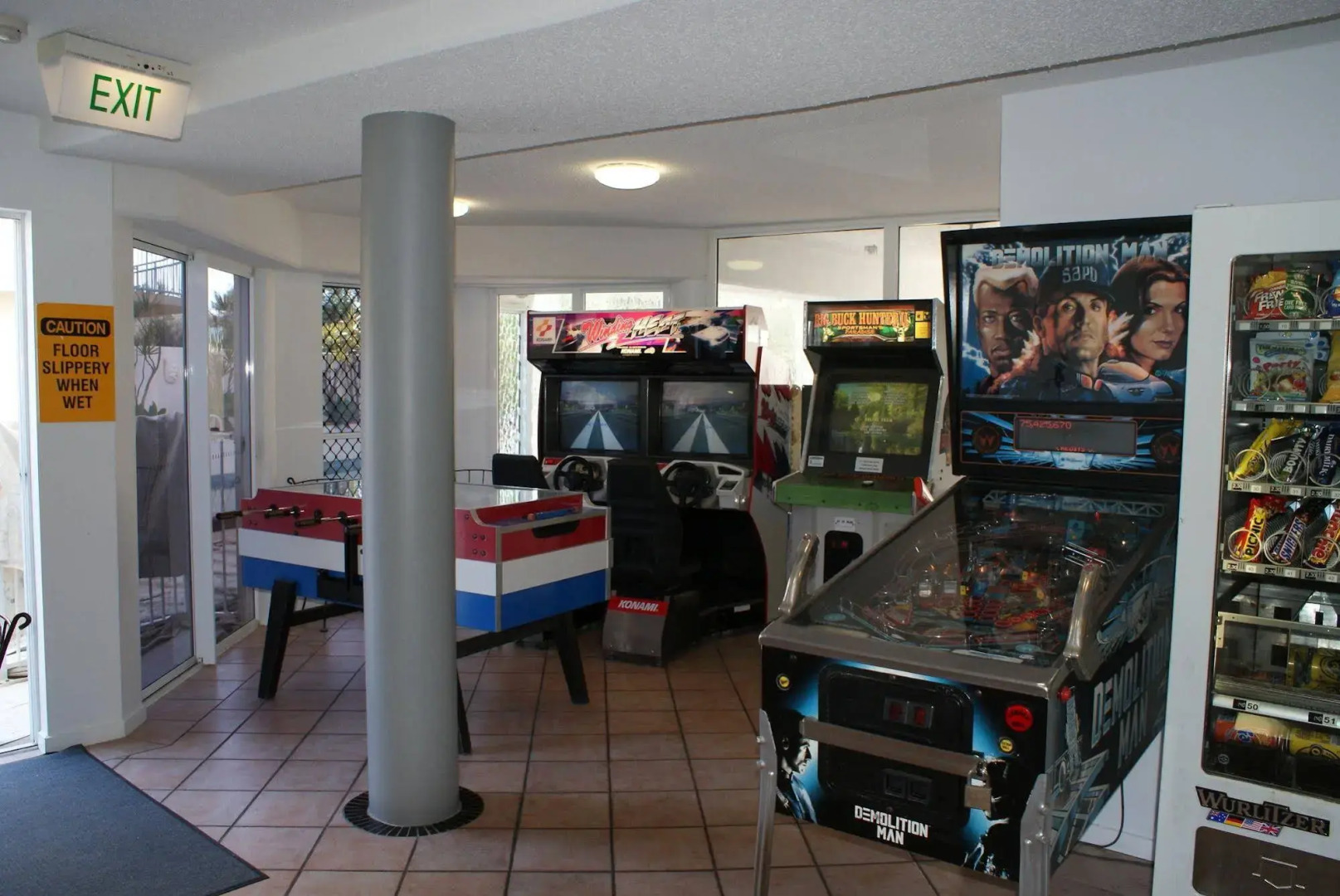 Beachside Resort - Kawana Waters