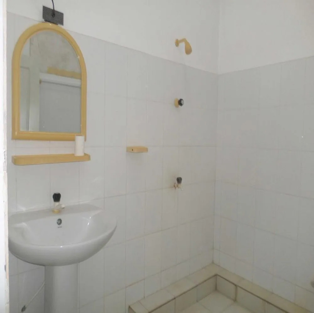 Cosy Hotel And Restaurant