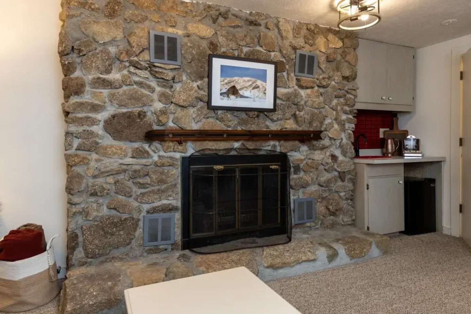 Ski-in out Mountain Home-jacuzzi Sauna Wintergreen