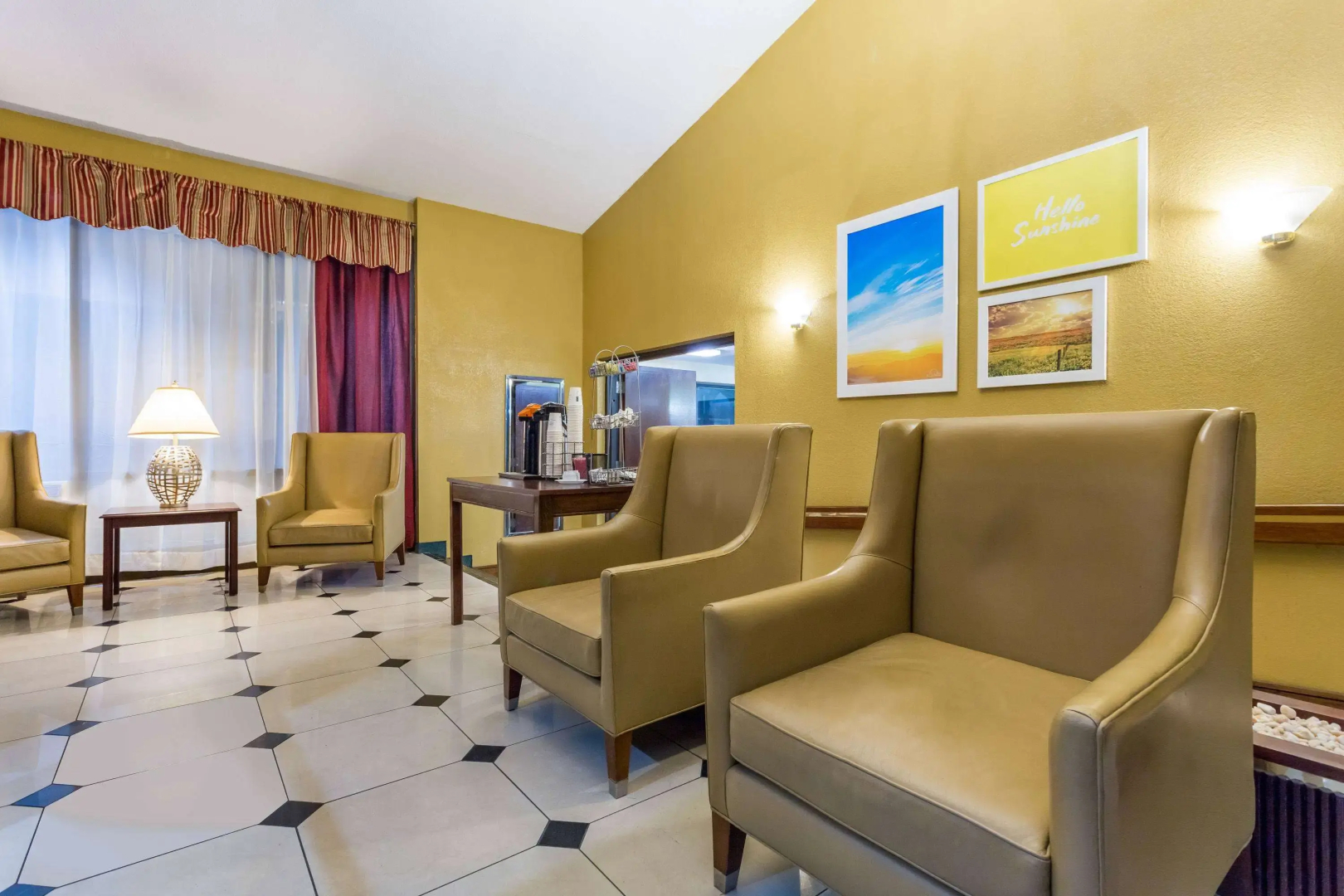 Days Inn & Suites by Wyndham Rocky Mount Golden East