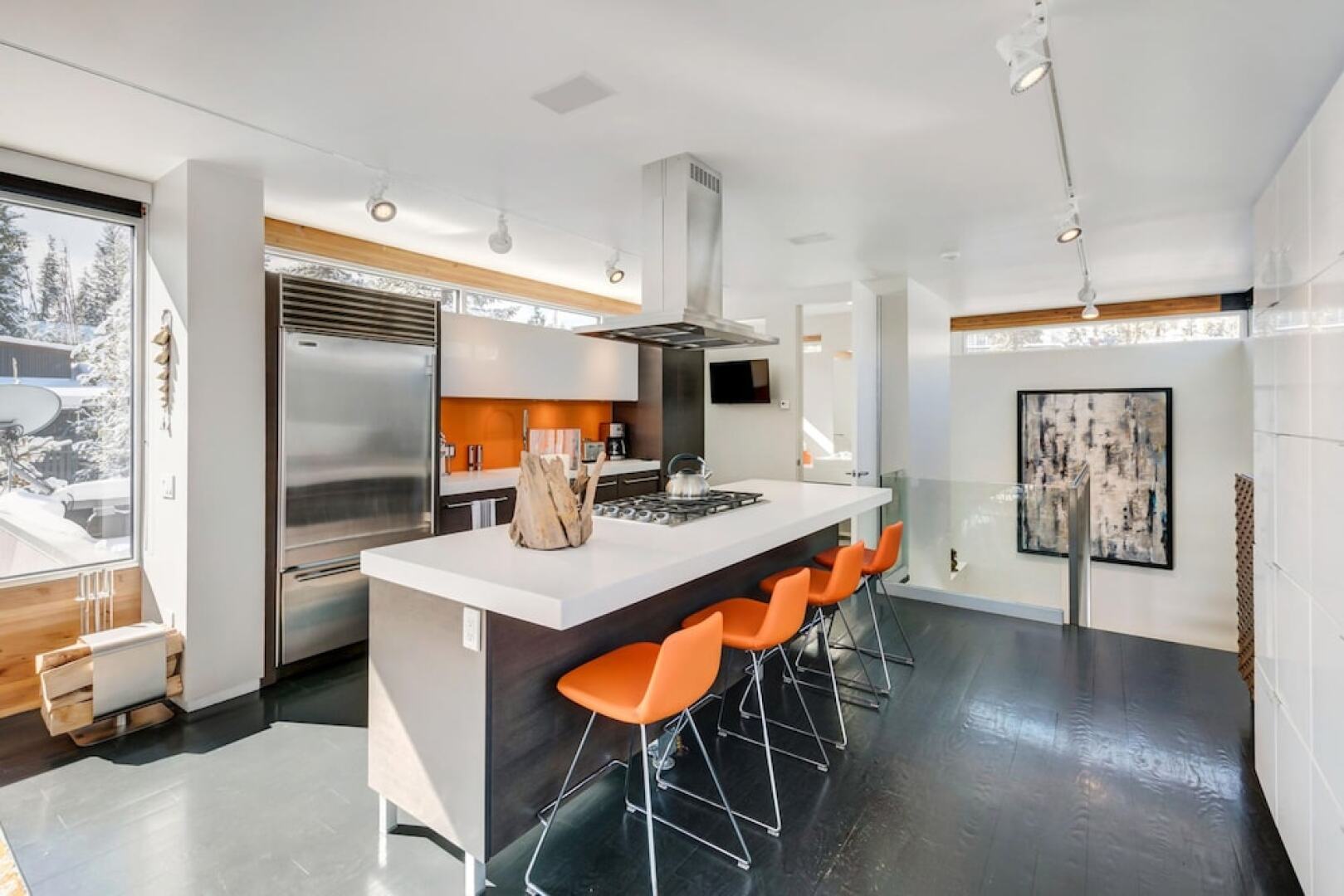 Modern River Front Luxury Chalet by Winter Park Escapes