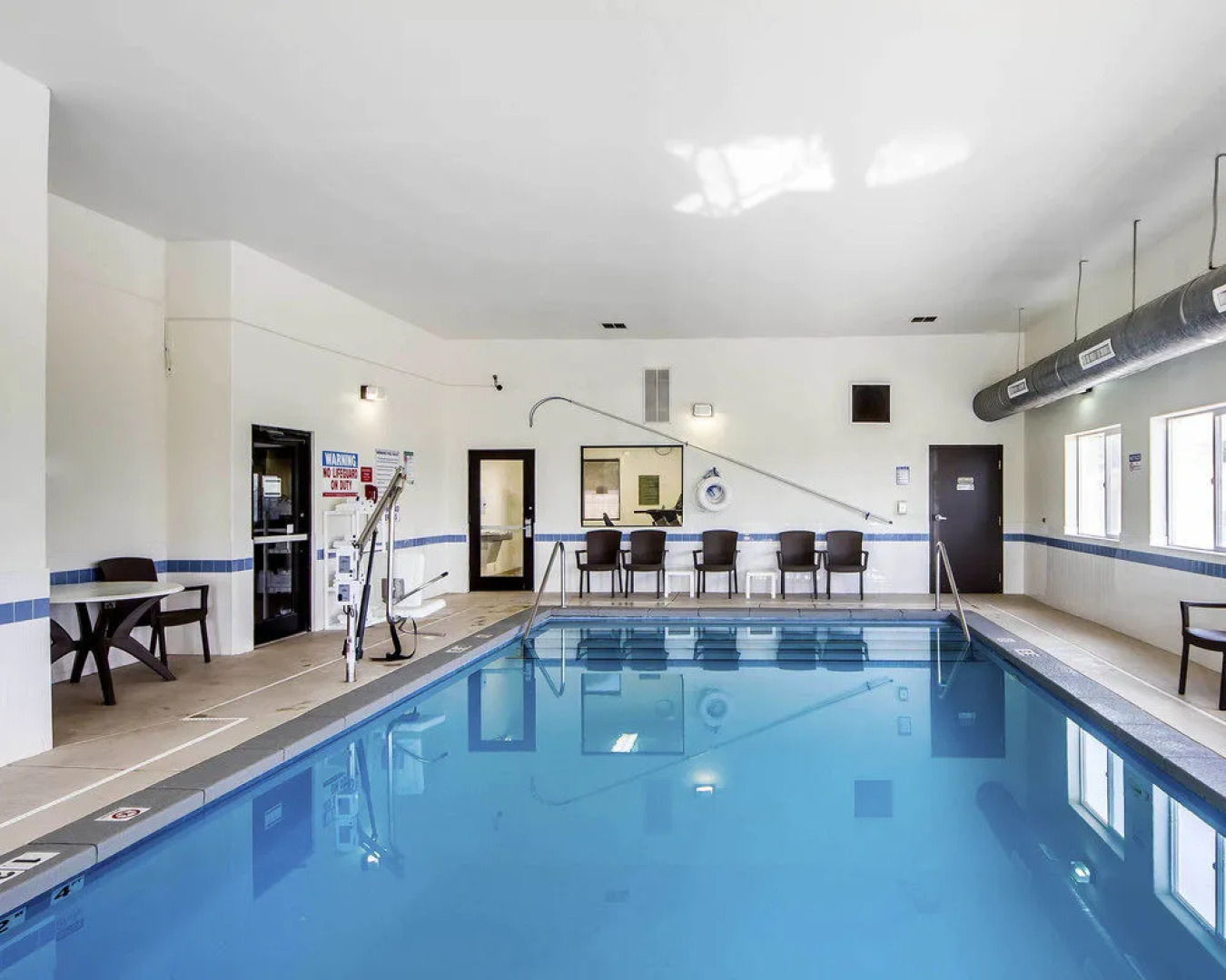 Comfort Inn & Suites