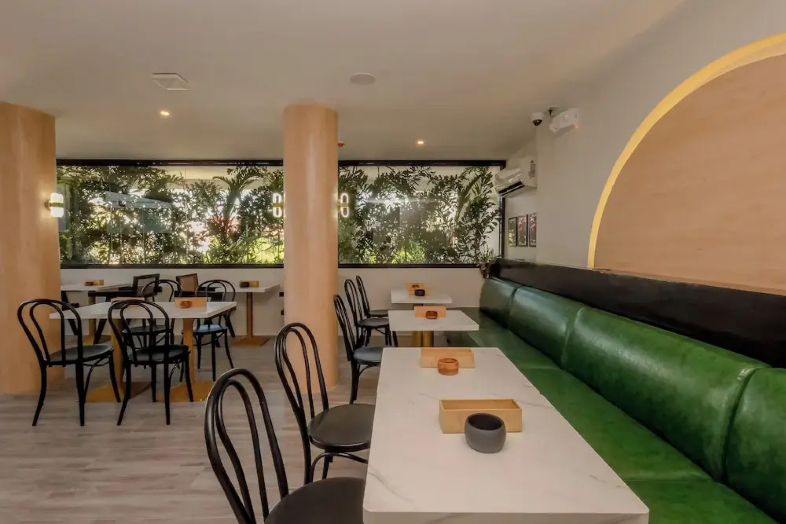 The Quarters by Rosey