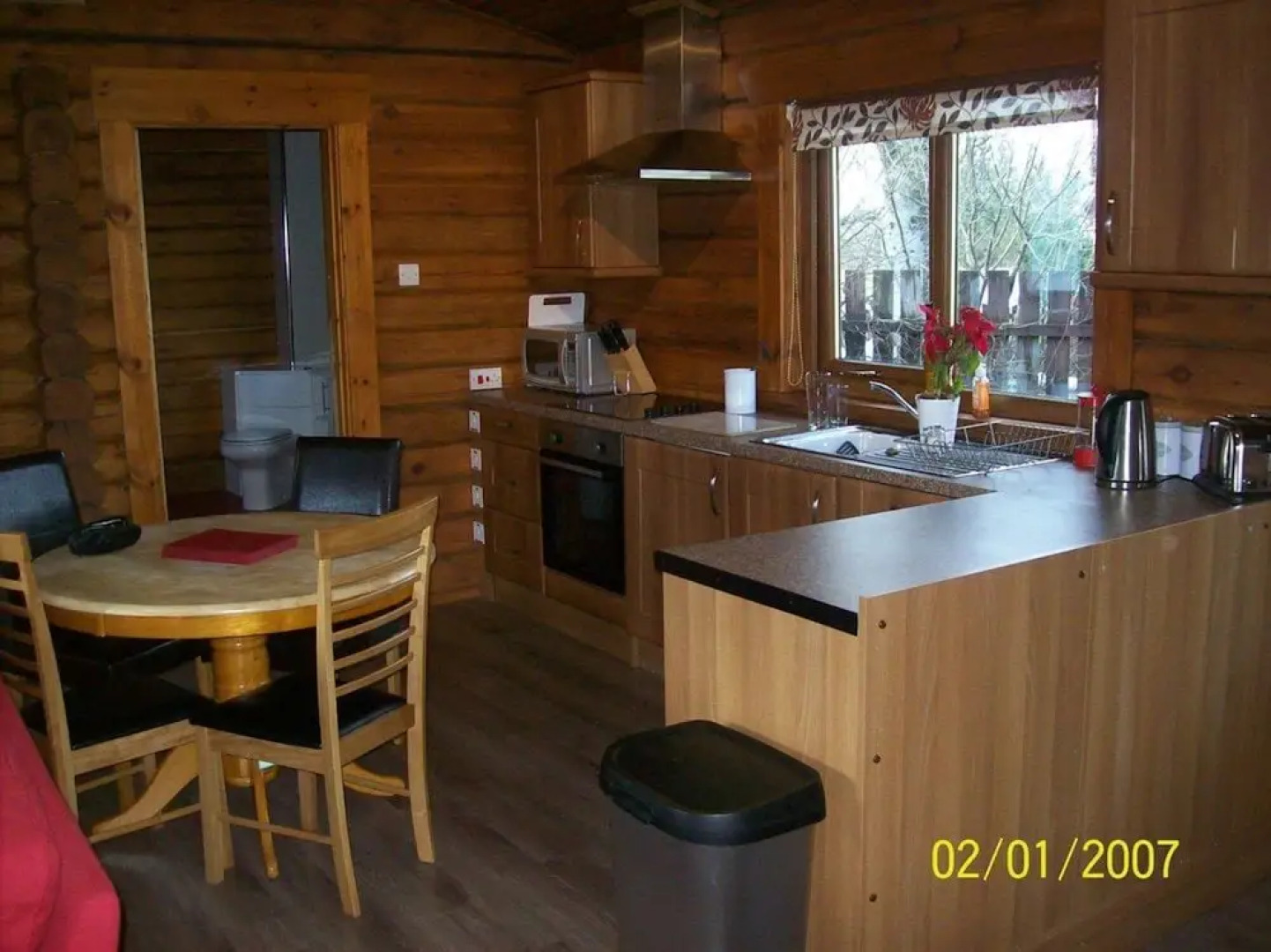 Glenmhor Log Cabin