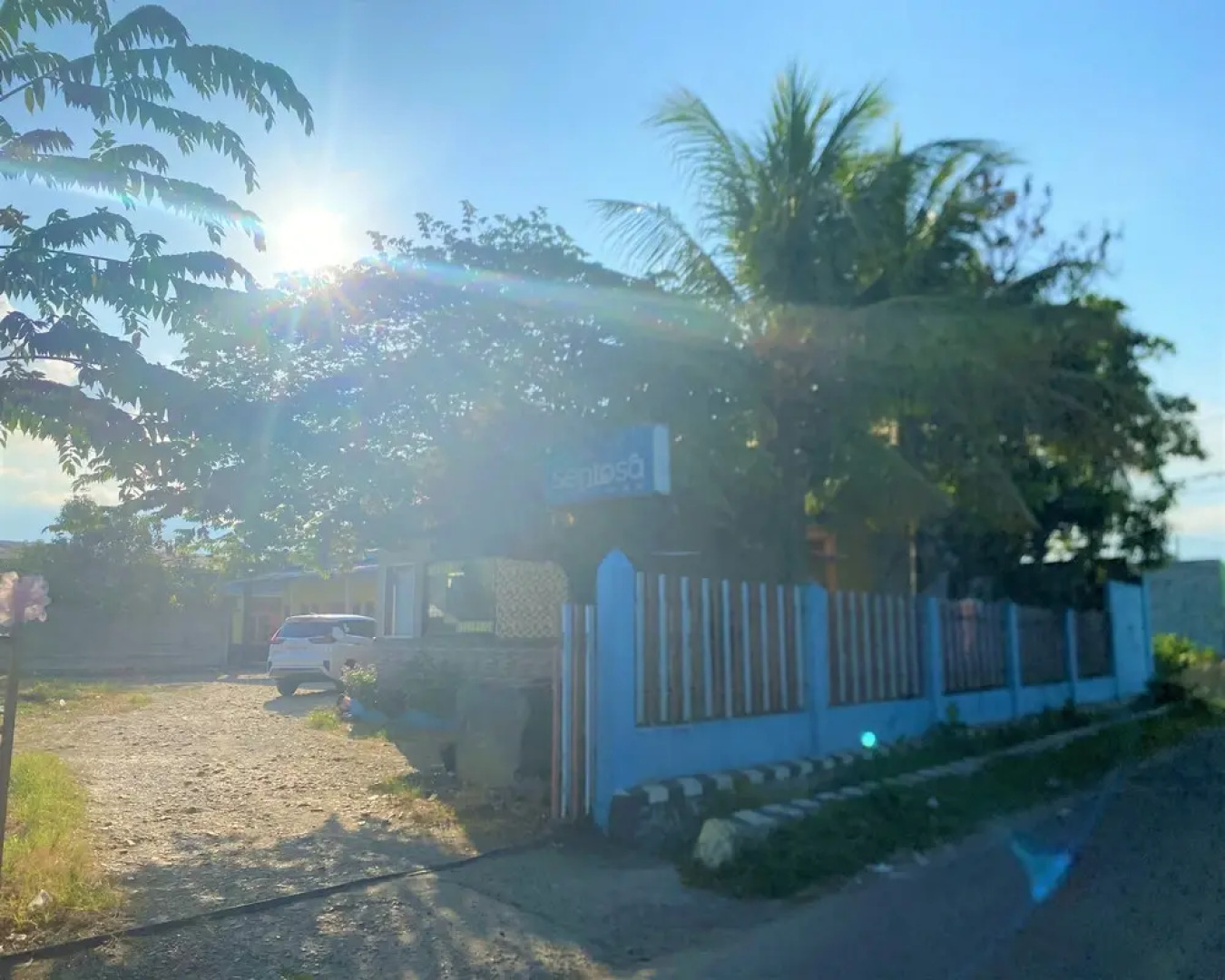 RedDoorz @ Wisma Sentosa Palopo