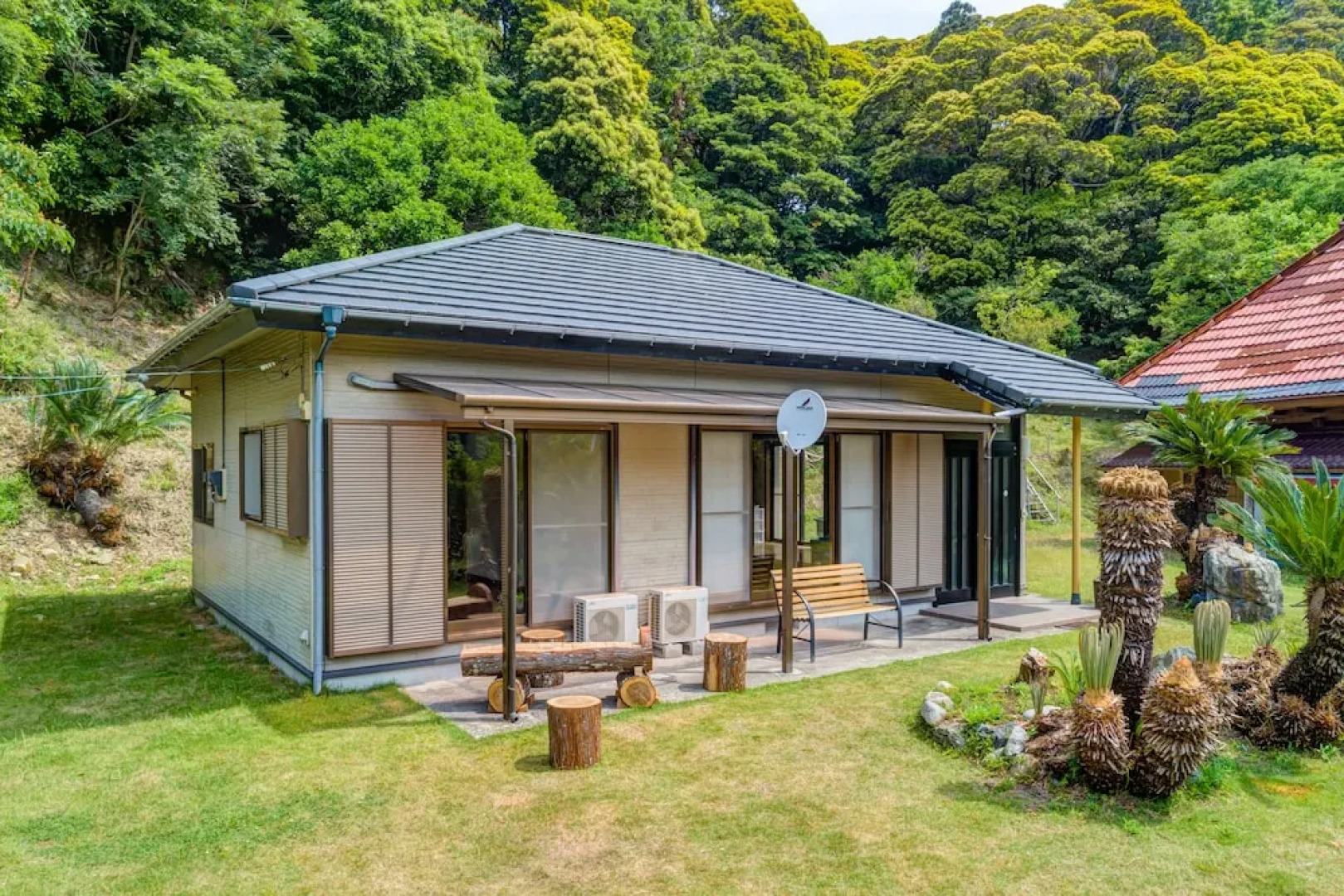 Sasayakana Ouchi Fuuki